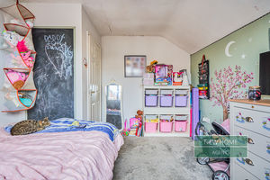 Photo 32- click for photo gallery